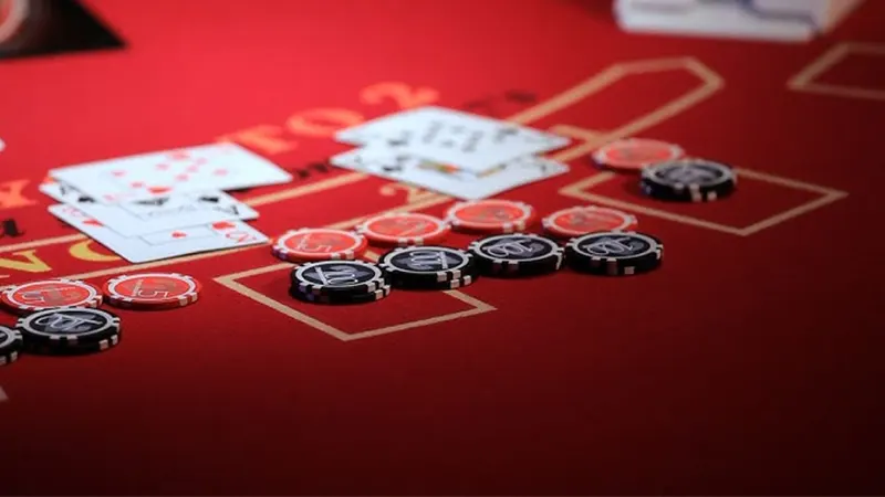 Comprehensive blackjack basic strategy chart displaying optimal decisions for all hand combinations