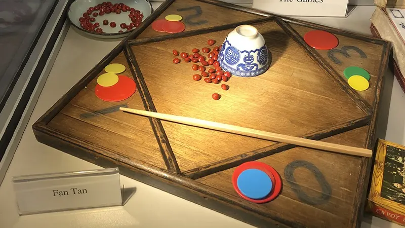 The beauty of Fan Tan lies in its elegant simplicity combined with sustained excitement throughout gameplay