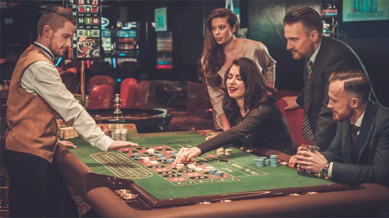 Roulette betting layout highlighting inside bet areas with payout ratios